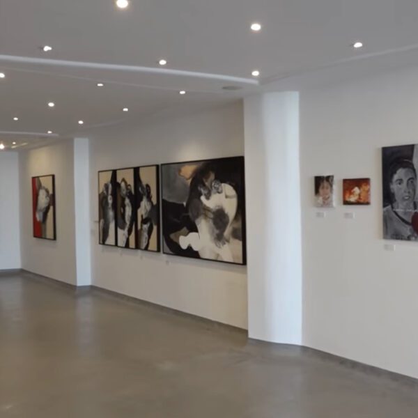 Exposition Collective - « Toucher la peinture » à Tanger