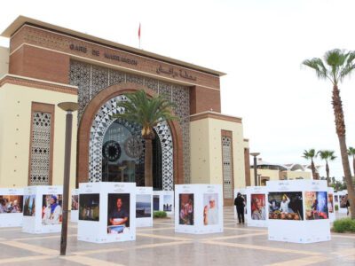 La gare de Marrakech se transforme en galerie : L'art au service de l'écologie