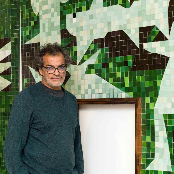 L’Aquarium Imaginaire - Quand Mohamed Fariji Ravive la Mémoire Urbaine