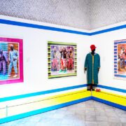 “Dar El Bacha 1447” - l’univers flamboyant de Hassan Hajjaj s’expose à Marrakech