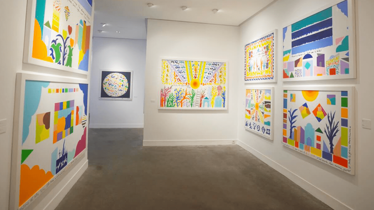 Casablanca : Tahar Ben Jelloun explore le vitrail dans “Au gré de la lumière”